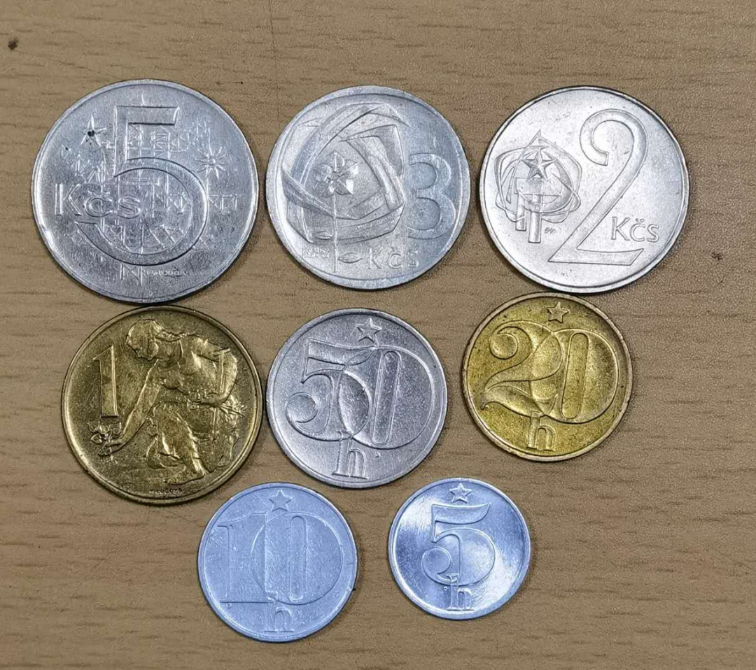 马甸外币专卖微拍第五十三期，外国非贵金属纪念币流通币专场，陆续上新欢迎关注 捷克斯洛伐克