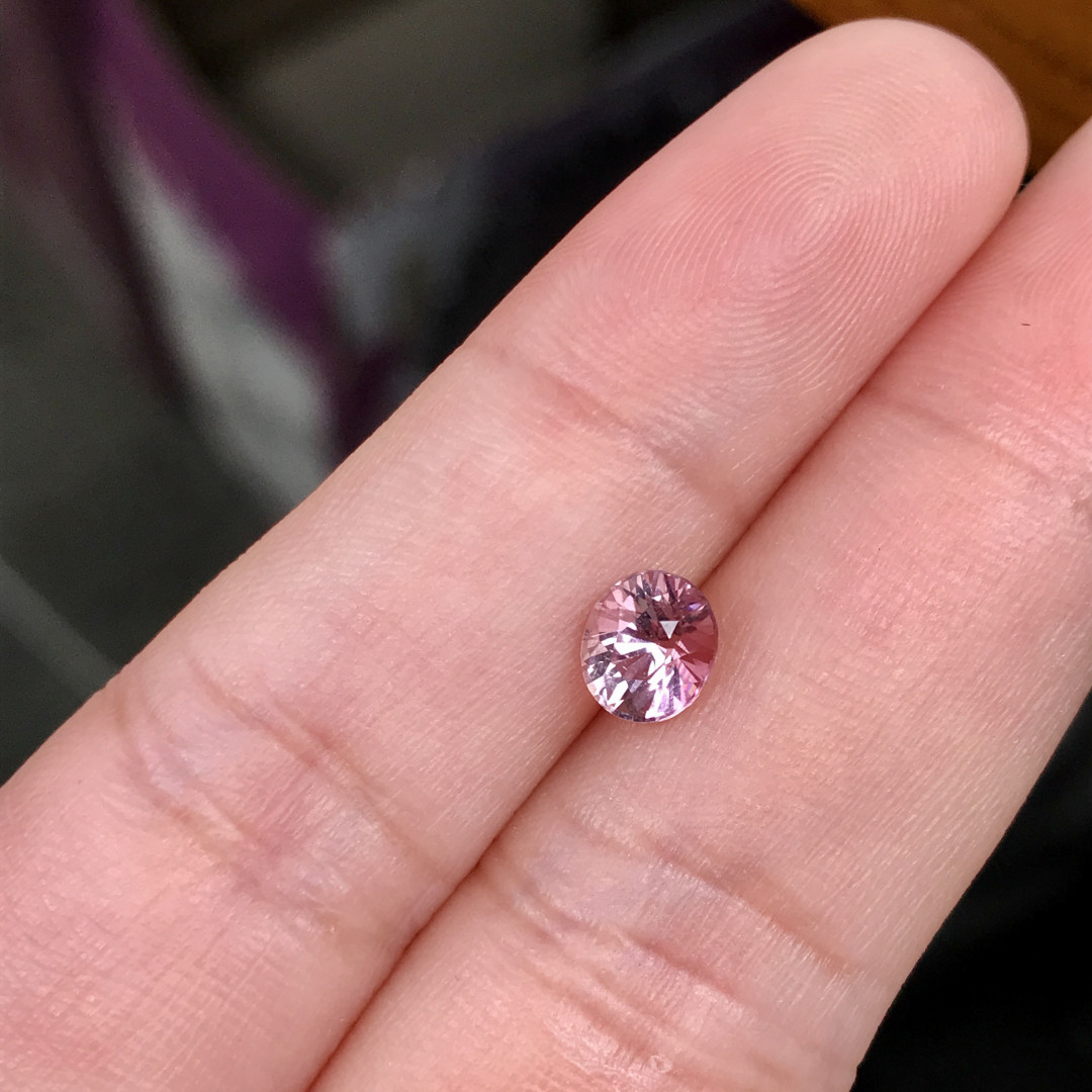 公示 |「80年斯里兰卡宝石公司HH GEMS 【大牌尾单 小彩色蓝宝石专辑】」 Pink Sapphire 粉色蓝宝石 0.88ct 纯天然裸石
