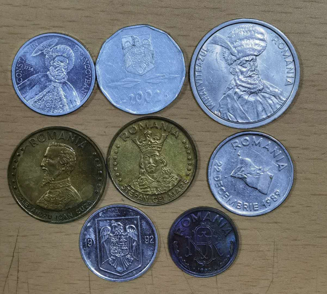 马甸外币专卖微拍第五十三期，外国非贵金属纪念币流通币专场，陆续上新欢迎关注 罗马尼亚