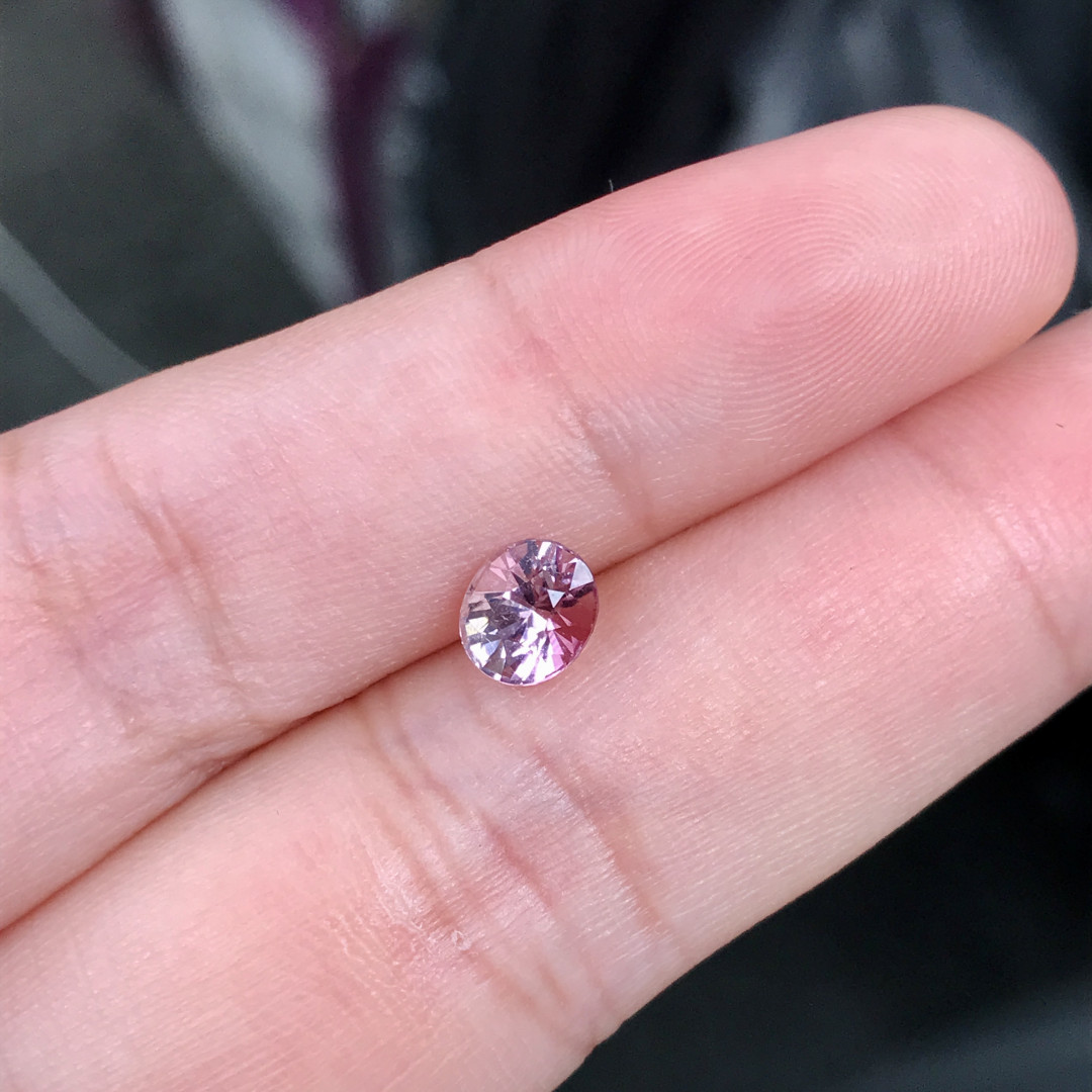 公示 |「80年斯里兰卡宝石公司HH GEMS 【大牌尾单 小彩色蓝宝石专辑】」 Pink Sapphire 粉色蓝宝石 0.88ct 纯天然裸石