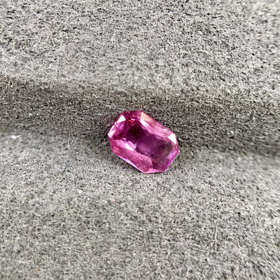 公示 |「80年斯里兰卡宝石公司HH GEMS 【大牌尾单 小彩色蓝宝石专辑】」 - Pink Sapphire 粉色蓝宝石 0.72ct 纯天然裸石
