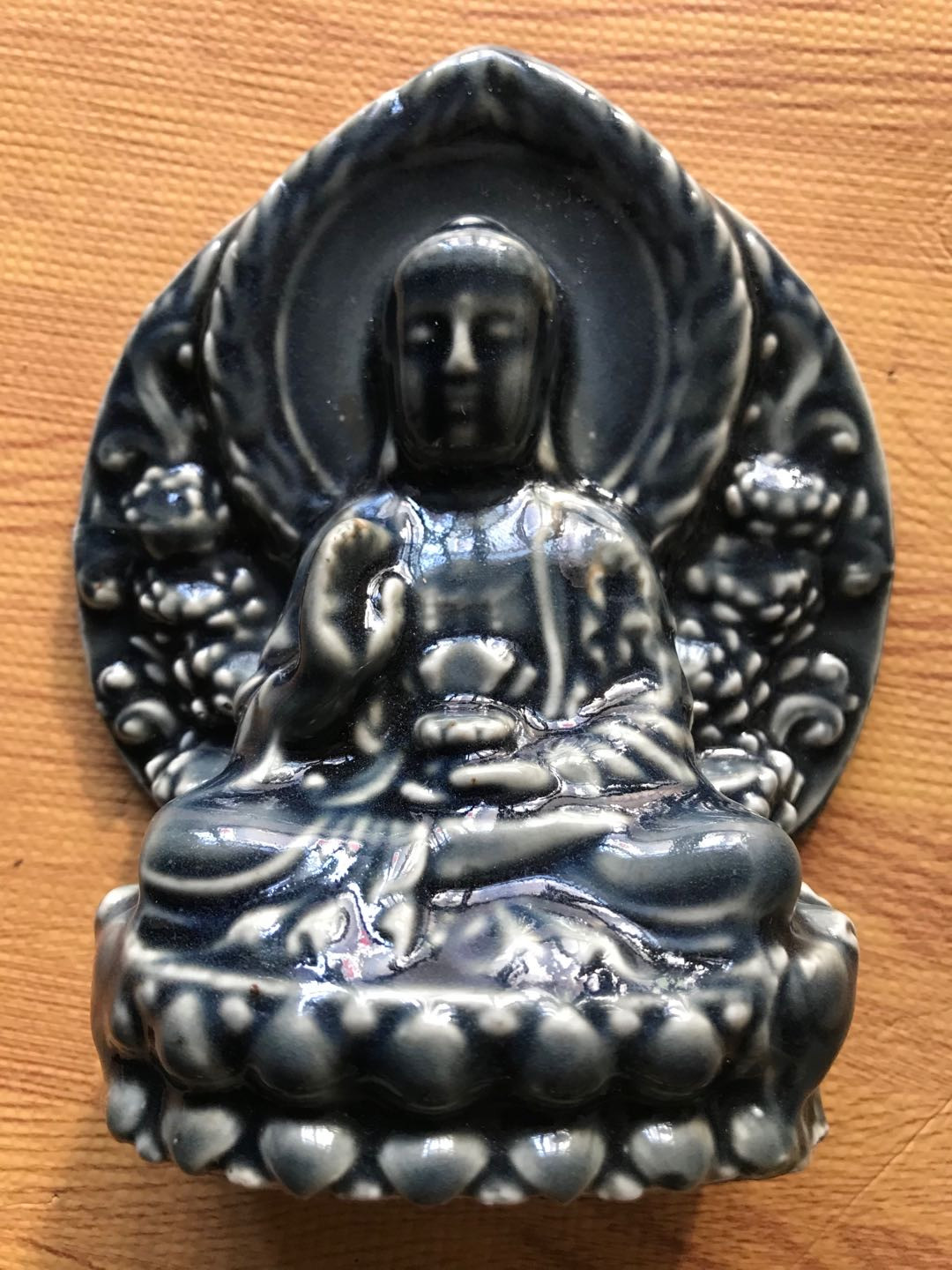 缤纷开心拍354期，三单包邮 祭蓝秞观音佛像一尊