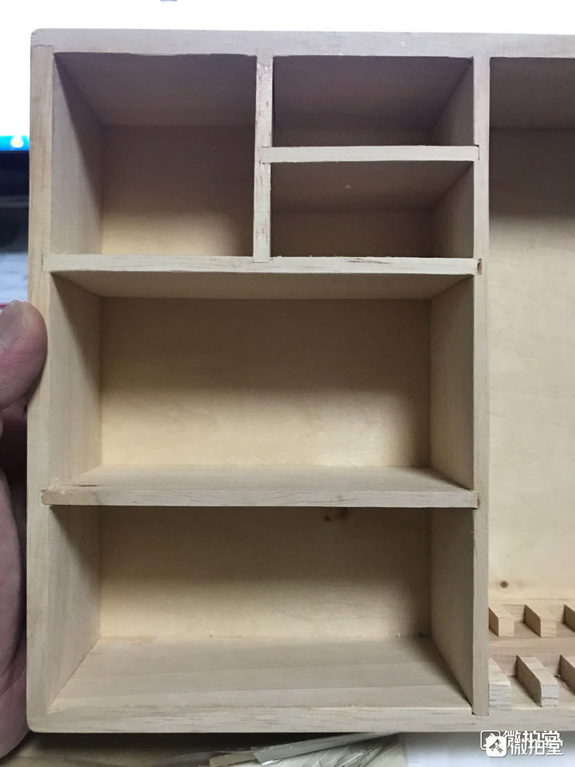 零元拍：1/6 实木枪柜模型，全新未拆。
