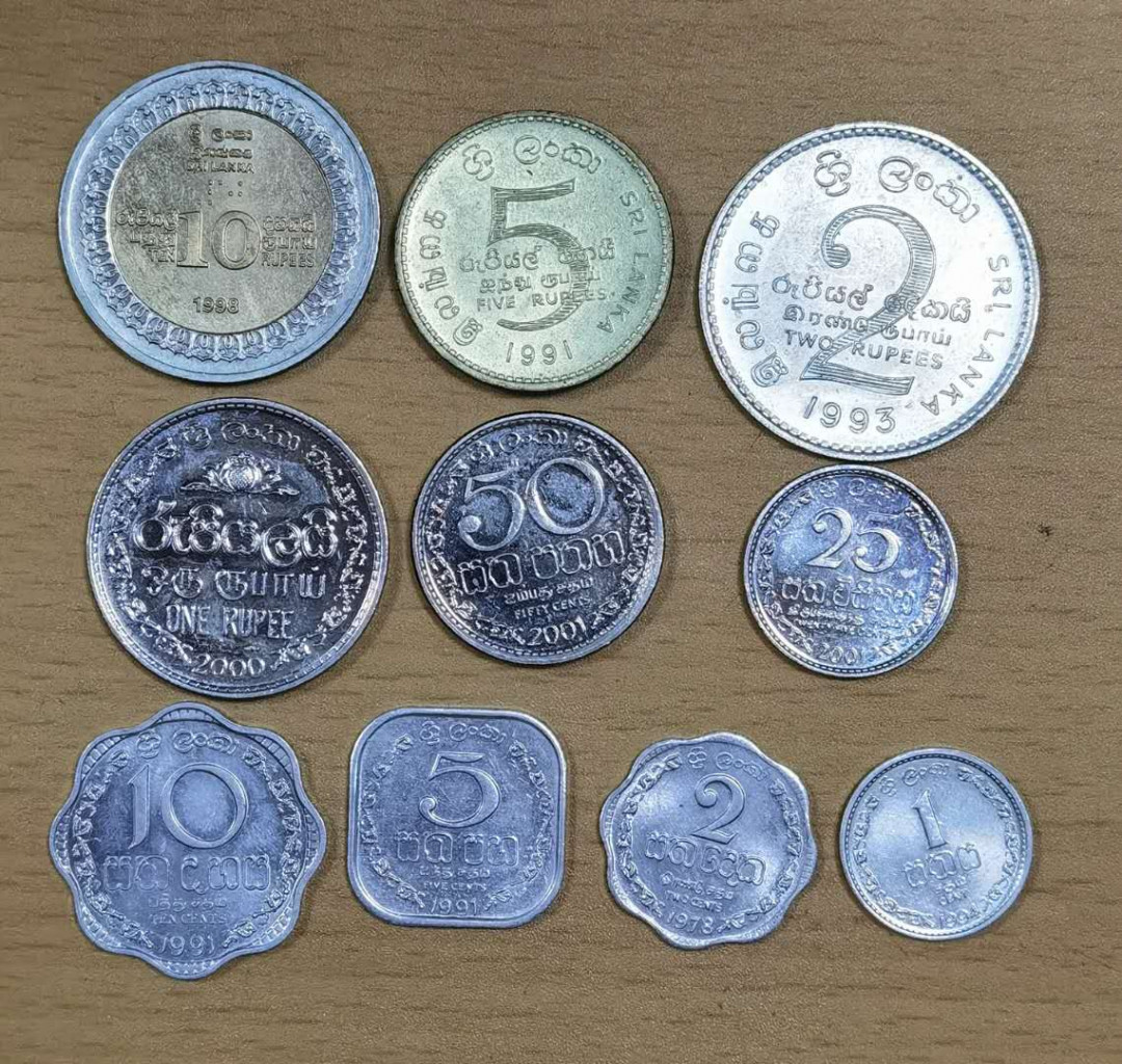 马甸外币专卖微拍第五十三期，外国非贵金属纪念币流通币专场，陆续上新欢迎关注 斯里兰卡