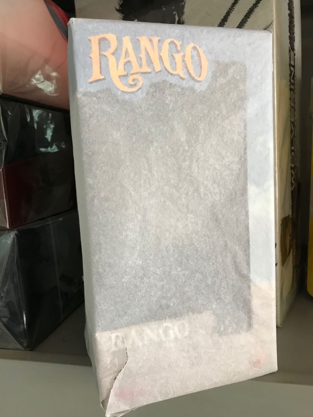 零元拍：绝版Hot Toys：《兰戈》-蜥蜴哥Rango，全新未拆