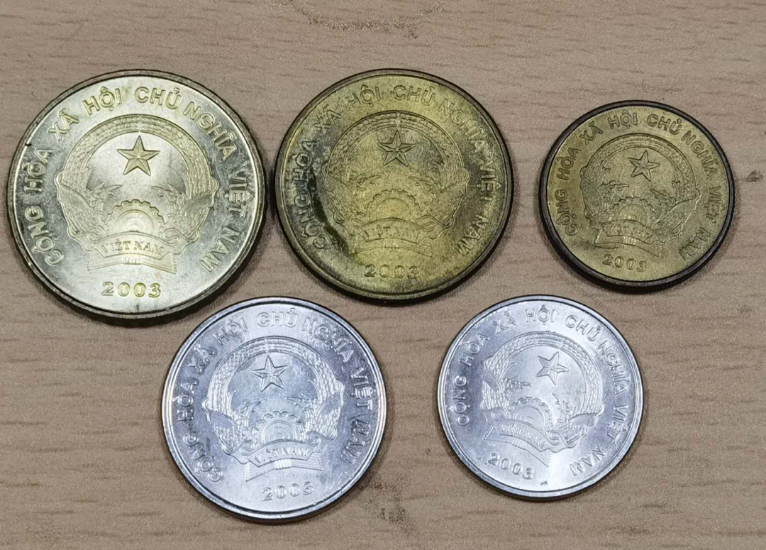 马甸外币专卖微拍第五十三期，外国非贵金属纪念币流通币专场，陆续上新欢迎关注 越南