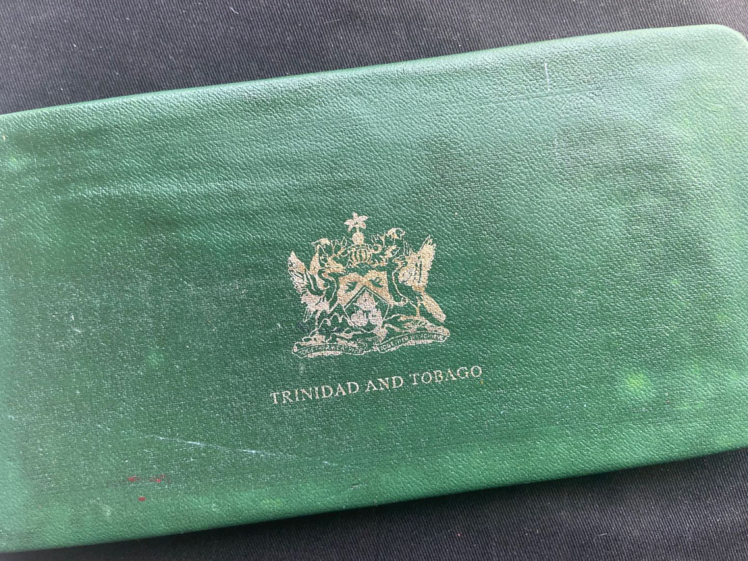 【币观天下】第149场钱币拍卖 特立尼达多巴哥精制币空盒子一个【不含币】