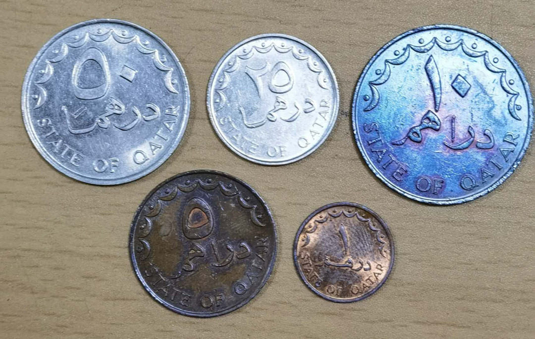 马甸外币专卖微拍第五十三期，外国非贵金属纪念币流通币专场，陆续上新欢迎关注 卡塔尔