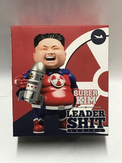 零元拍：潮流手办 SUPER KIM 全新 - 零元拍：潮流手办 SUPER KIM 全新