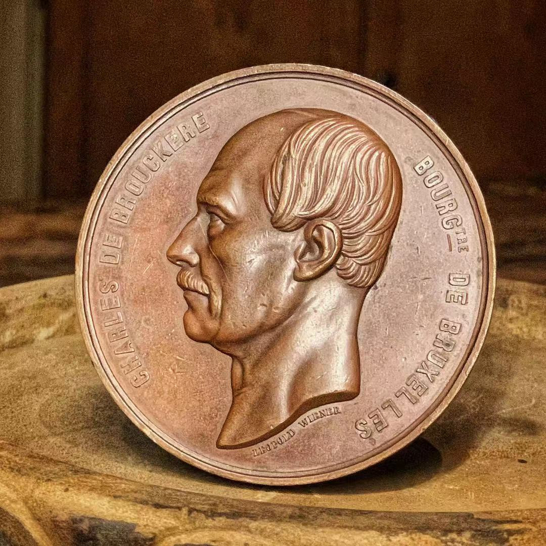 喜迎🐂年艺术麦朵尔第十四场拍卖 19世纪古董麦朵尔：比利时绅士Charles de Brouckere纪念