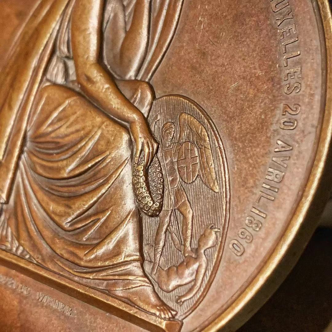 喜迎🐂年艺术麦朵尔第十四场拍卖 19世纪古董麦朵尔：比利时绅士Charles de Brouckere纪念