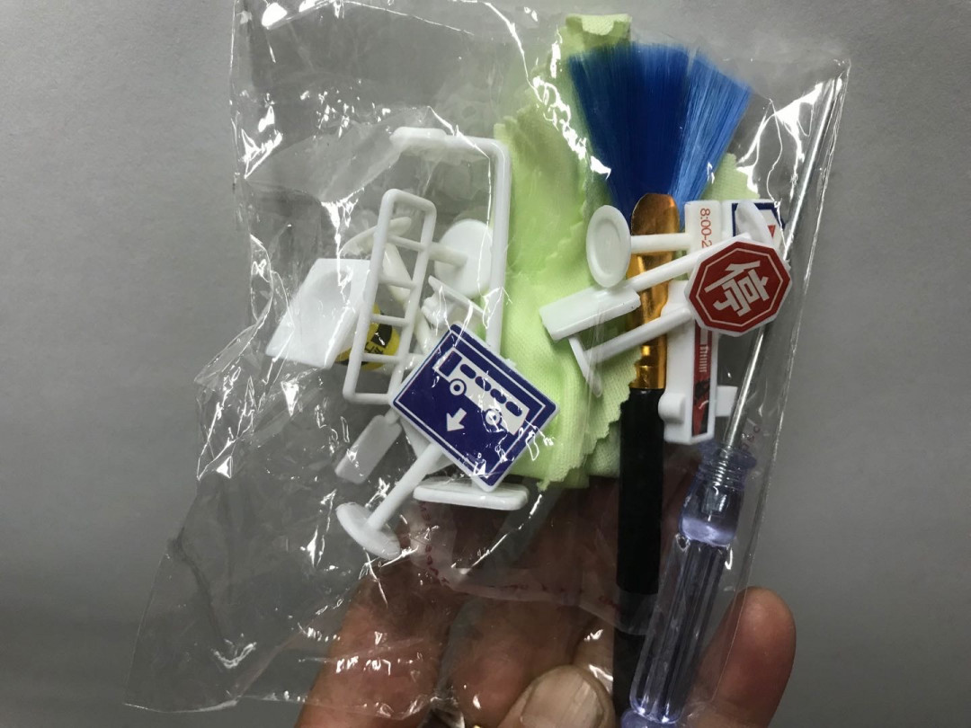 零元拍：MAISTO 1/18 BMW R1200警用摩托车模型（黑色）