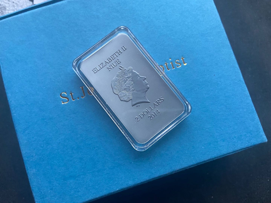 【币观天下】第150期钱币拍卖 纽埃2015年1元，超薄，世界复古迷你海报系列(5)-“镜头下的奇怪苏联”-围观苏联之怪状，异形、零边沿全币面彩色、超薄精制纪念银币