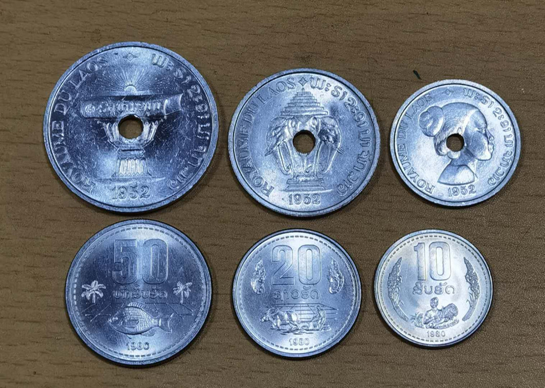 马甸外币专卖微拍第五十三期，外国非贵金属纪念币流通币专场，陆续上新欢迎关注 老挝新老版各一套