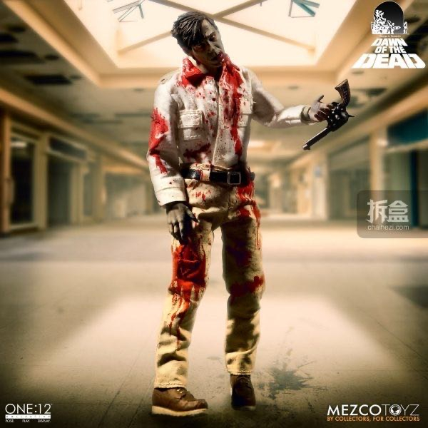 零元拍：Mezco蚂蚁《活死人黎明》丧尸 1:12可动人偶套装，全新未拆。