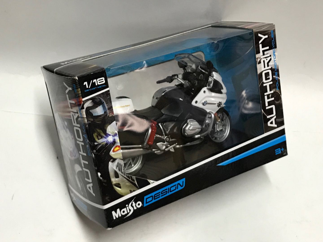 零元拍：MAISTO 1/18 BMW R1200警用摩托车模型（白色）