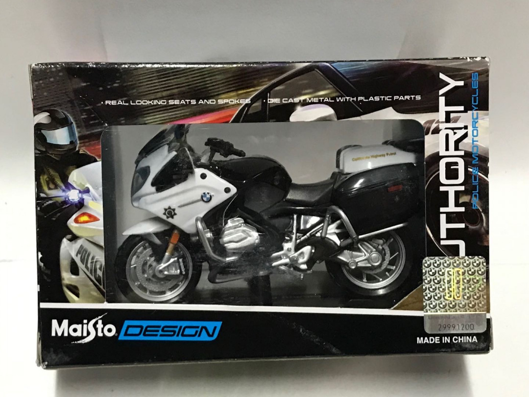 零元拍：MAISTO 1/18 BMW R1200警用摩托车模型（白色）
