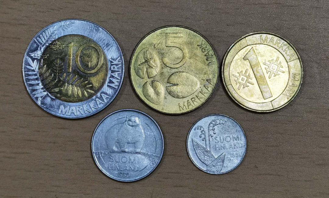 马甸外币专卖微拍第五十三期，外国非贵金属纪念币流通币专场，陆续上新欢迎关注 芬兰