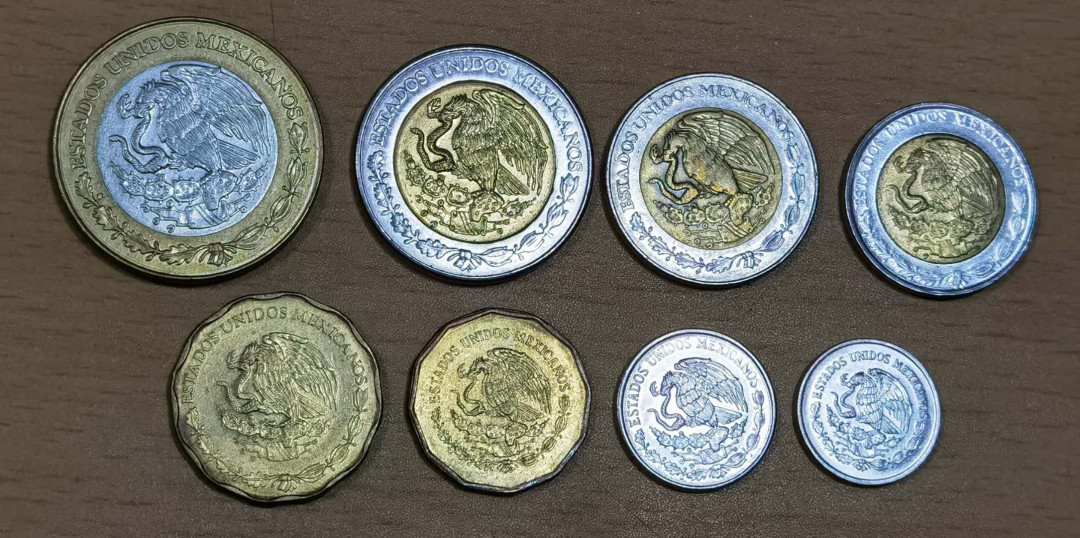马甸外币专卖微拍第五十三期，外国非贵金属纪念币流通币专场，陆续上新欢迎关注 墨西哥