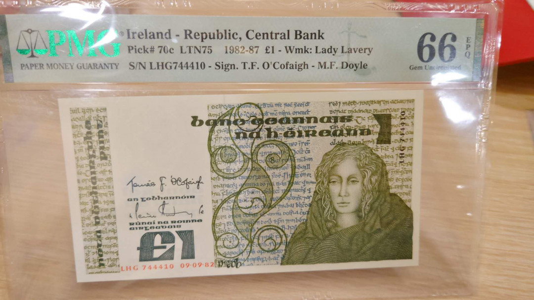 6.18专场全场免佣金低价起拍【囧羊收藏】第29期暨2021年第二十期微拍 评级币精选  1982年爱尔兰1镑 PMG66E
