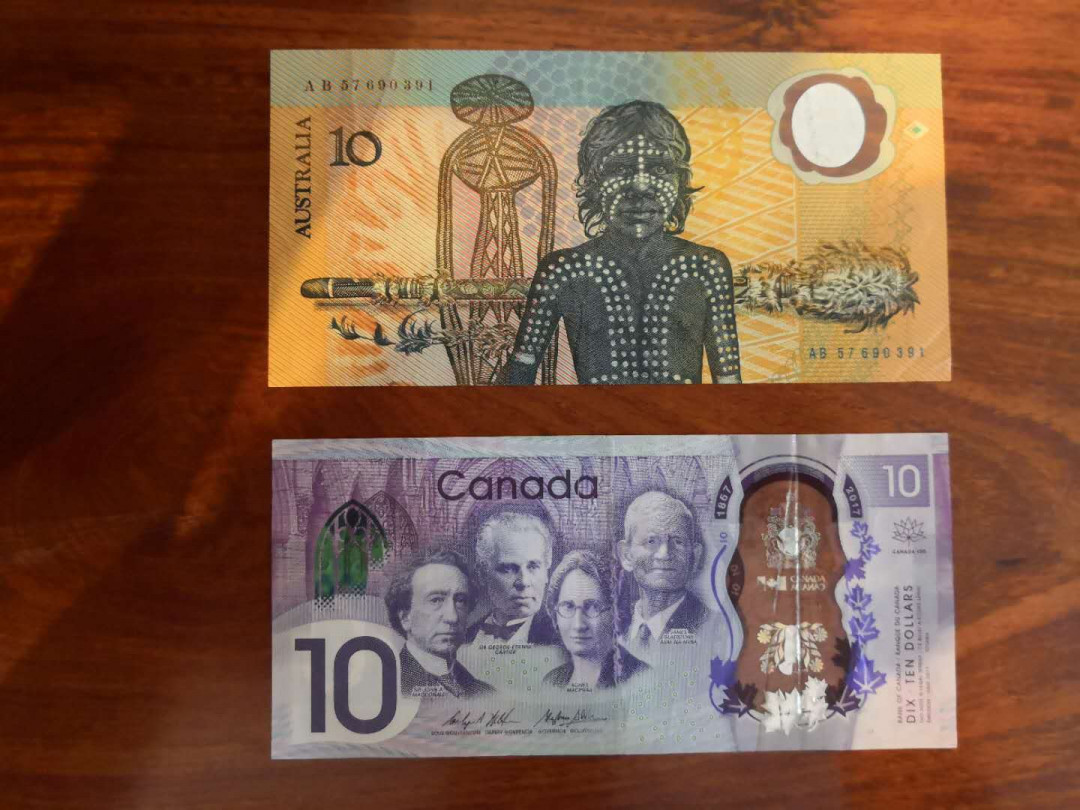 AZ纸币收藏第一次拍卖——格拉斯哥大学 澳大利亚 1988年 10元 & 加拿大 建国150周年 10元 纪念币