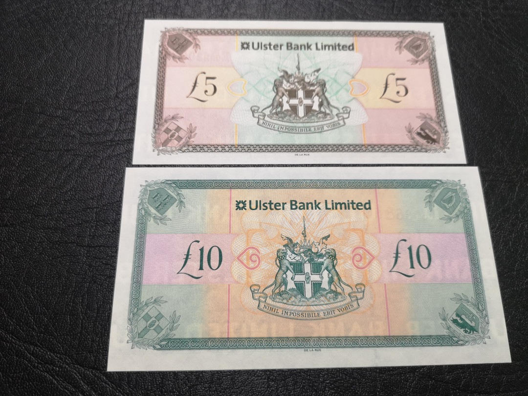 《外钞收藏家》第一百一十四期拍卖（共83拍） 阿尔斯特5、10镑 两张 尾8 号码非常好 全新UNC