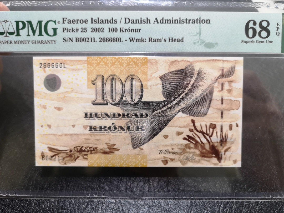 《外钞收藏家》第一百一十四期拍卖（共83拍） 2000年法罗群岛群岛 100克朗  PMG68