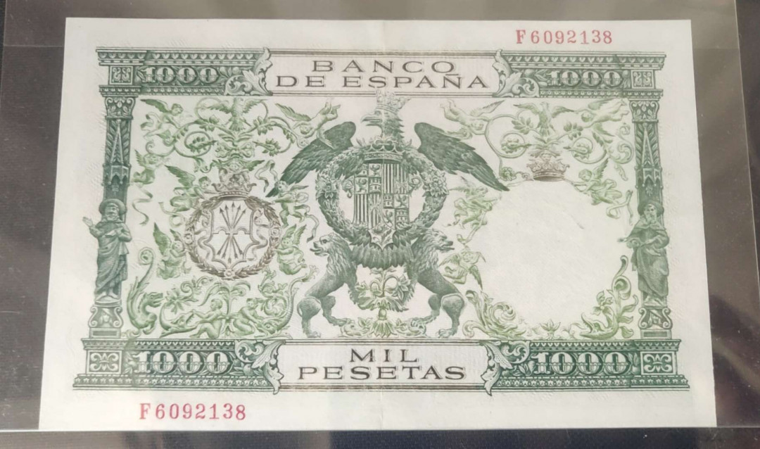 N&C第十一期: 欢乐捡漏场 1957西班牙1000比塞塔，经典双王 有中折，品相很新