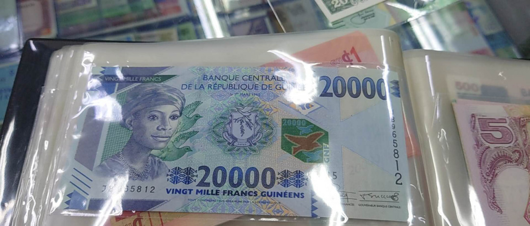 【囧羊收藏】精选微拍第31期暨2021年第二十二期 世界各国纸币 2015年几内亚20000 全新绝品无47