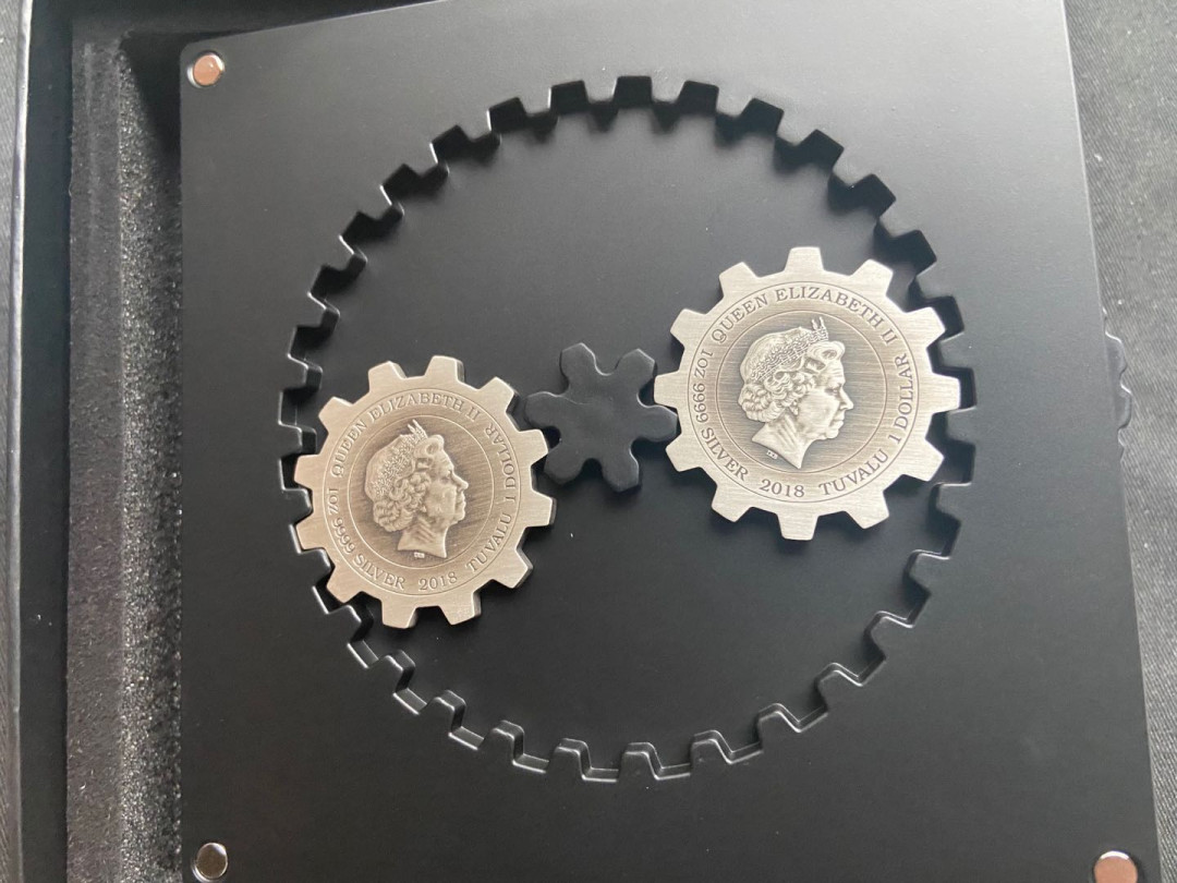 【币观天下】第152期钱币拍卖 【图瓦卢】2018年齿轮银币2枚【系列1】