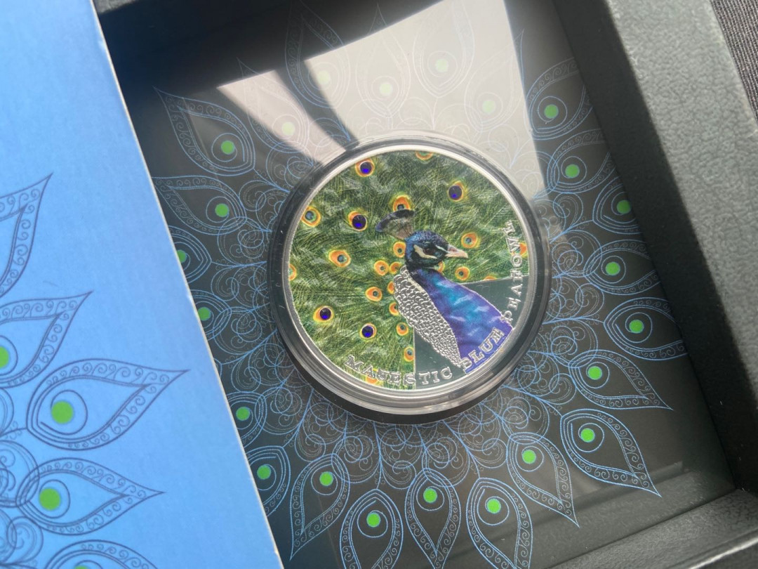 【币观天下】第152期钱币拍卖 【纽埃】2019孔雀银币【镶嵌斯华洛斯奇】