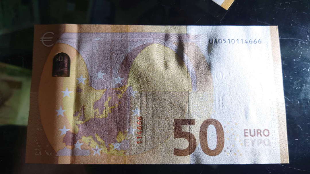 【囧羊收藏】精选微拍第32期暨2021年第二十三期 评级币/裸钞混合场 有靓号 2018年50欧元 三签 豹子号666 全新绝品