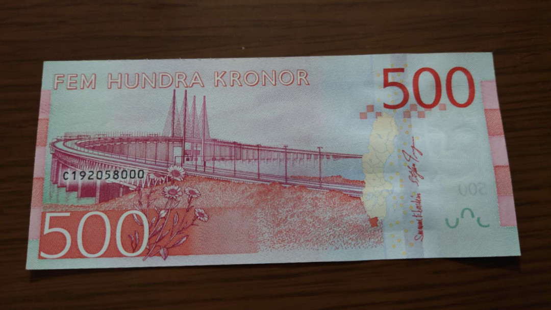 【囧羊收藏】精选微拍第32期暨2021年第二十三期 评级币/裸钞混合场 有靓号 2016年瑞典500克朗 全新绝品无47豹子号192058000罕见