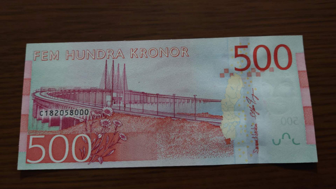 【囧羊收藏】精选微拍第32期暨2021年第二十三期 评级币/裸钞混合场 有靓号 2016年瑞典500克朗 全新绝品无47豹子号182058000罕见