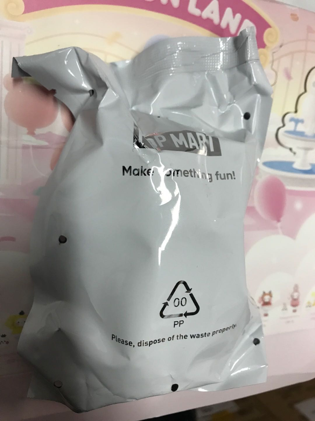 零元拍：POP MART 盲盒套装：Welcome Balloon Land ,完整大盒共12只