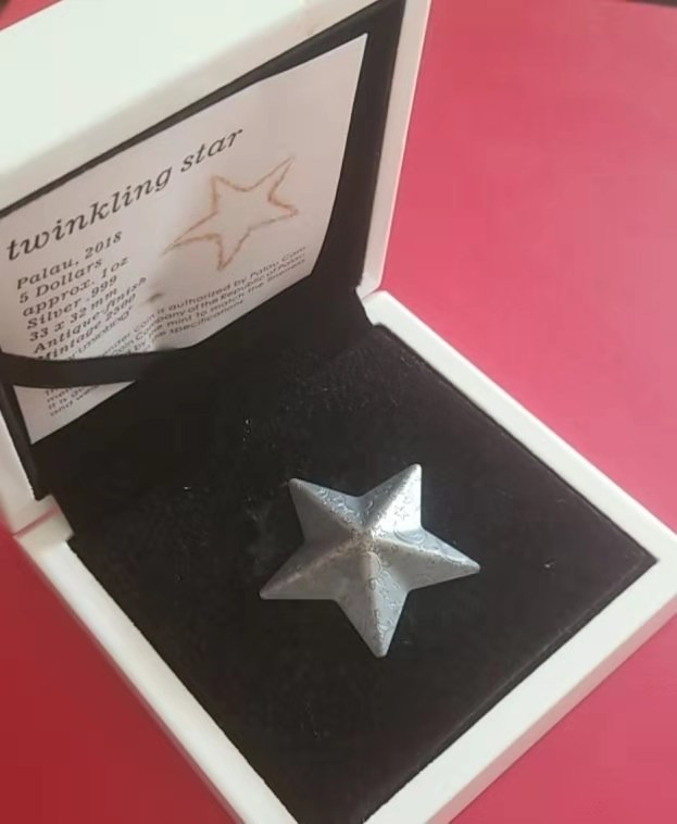 【币观天下】第153期钱币拍卖～ 帕劳2018年五角星1盎司仿古立体纪念银币 