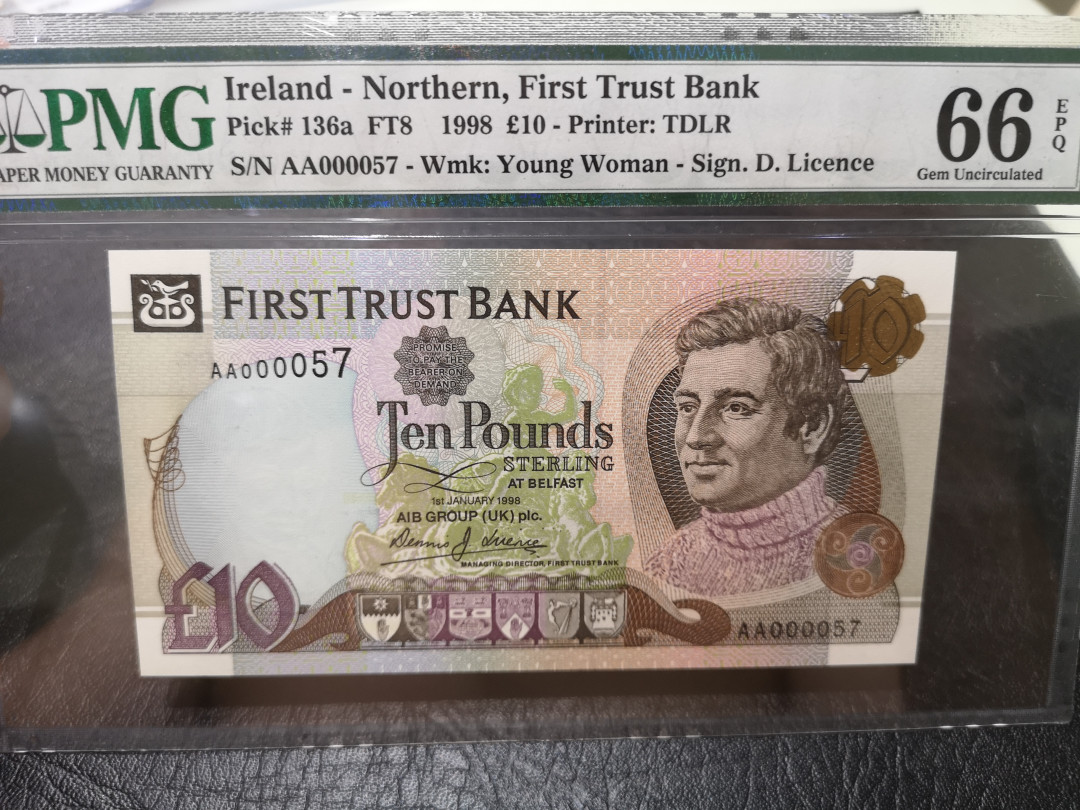 《外钞收藏家》第一百一十五期拍卖 1998年北爱尔兰第一信托银行 100、50、20、10镑四张   AA冠57号同号钞 分数如图 稀少