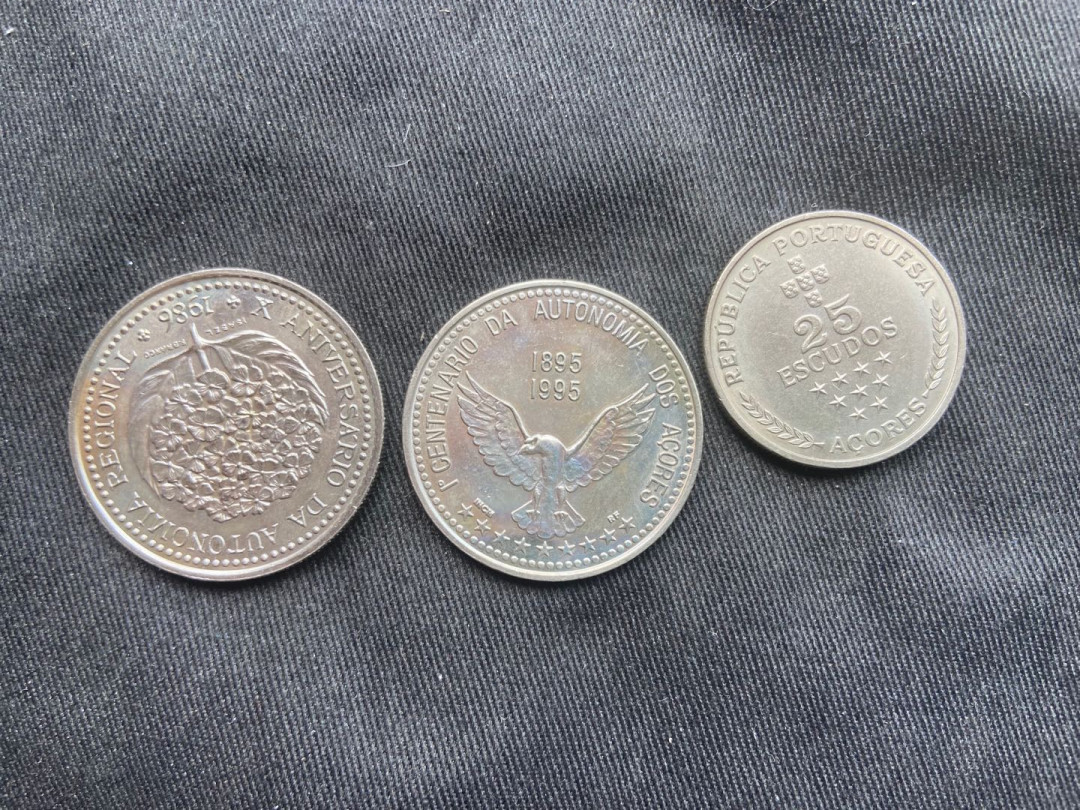 【币观天下】第153期钱币拍卖～ 亚速尔纪念币三枚