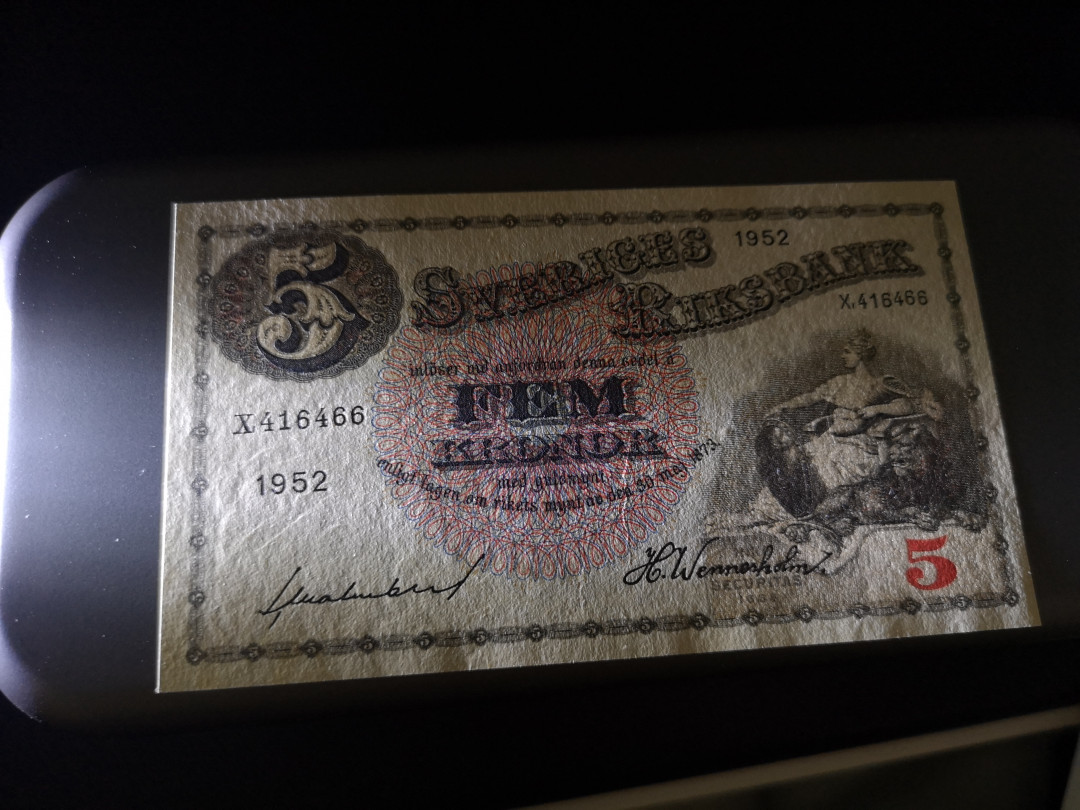 《外钞收藏家》第一百一十五期拍卖 1952年瑞典5克朗 全新UNC