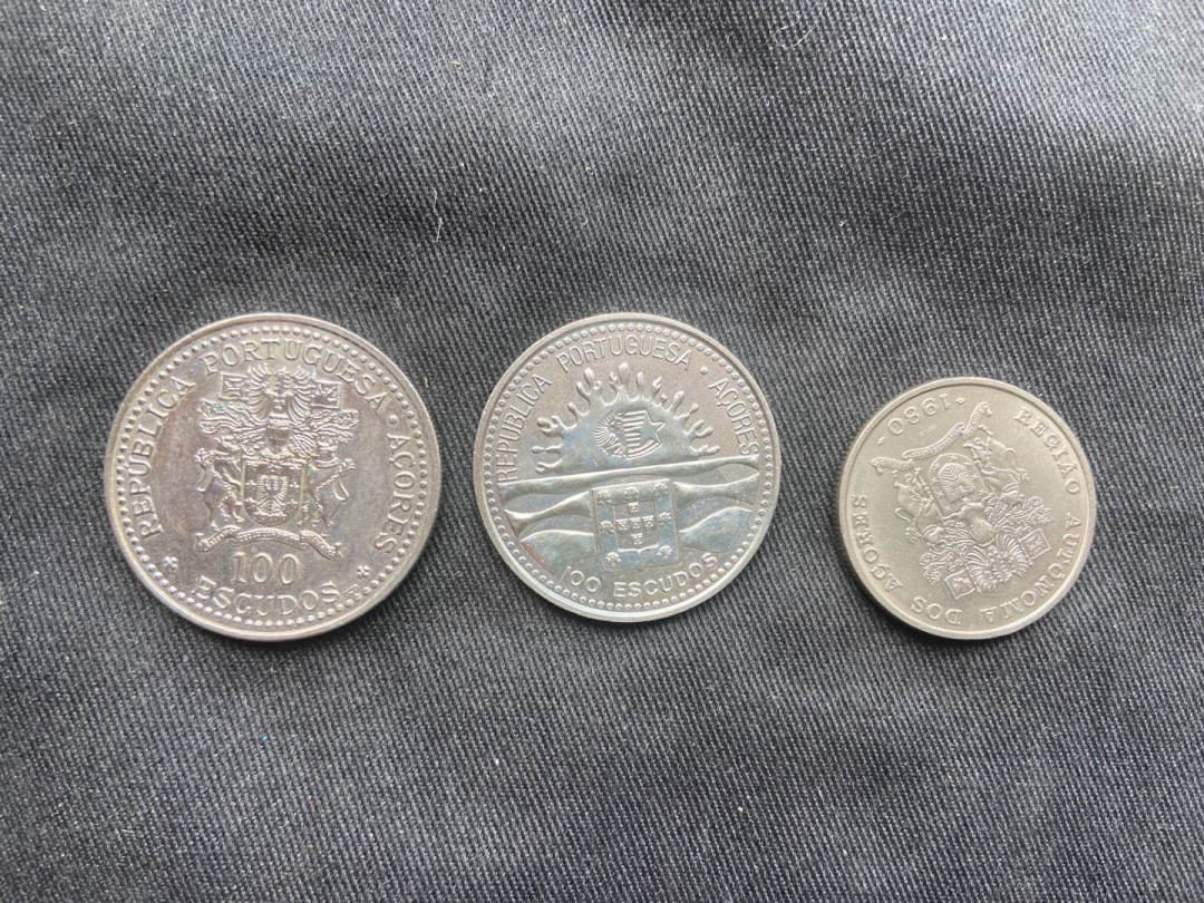 【币观天下】第153期钱币拍卖～ 亚速尔纪念币三枚