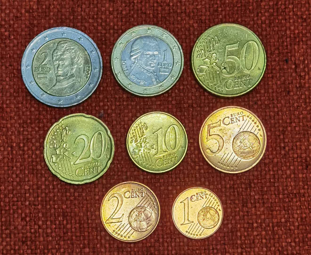 北京马甸外币专卖微拍第五十七期，非贵金属纪念币，流通币专场，陆续上新，欢迎光临 2002年清版奥地利欧元