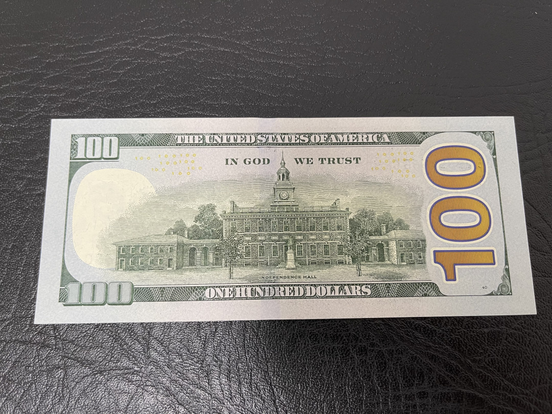 《外钞收藏家》第一百一十六期拍卖 2017年100美元 豹子号666 全新UNC