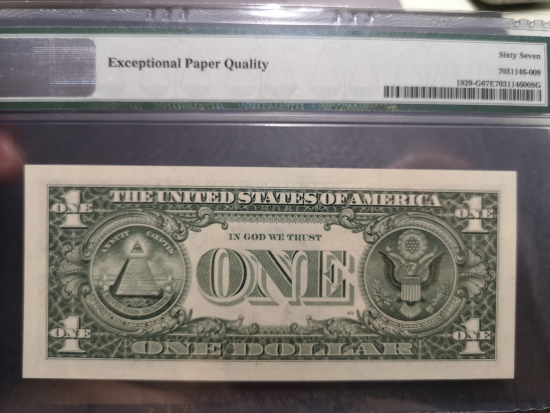 《外钞收藏家》第一百一十六期拍卖 2003年1美元 PMG67
