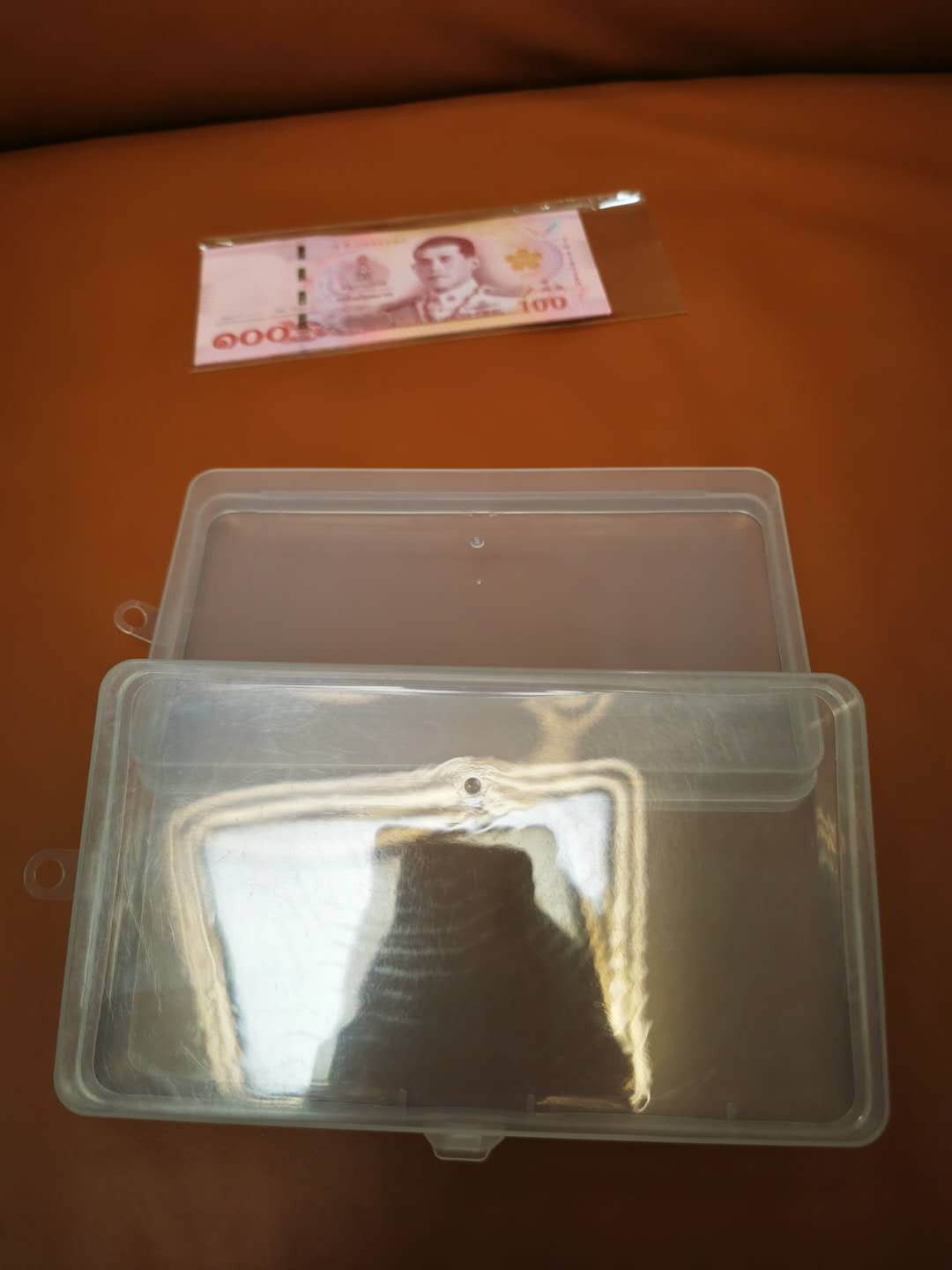 【鲸贝乐淘★自动结拍】千字文·第“欣奏累遣，戚谢欢招”号拍卖·两拍包邮 【泰国🇹🇭 】2018年100泰铢฿，全新全品UNC ，10连号，送两个刀币盒