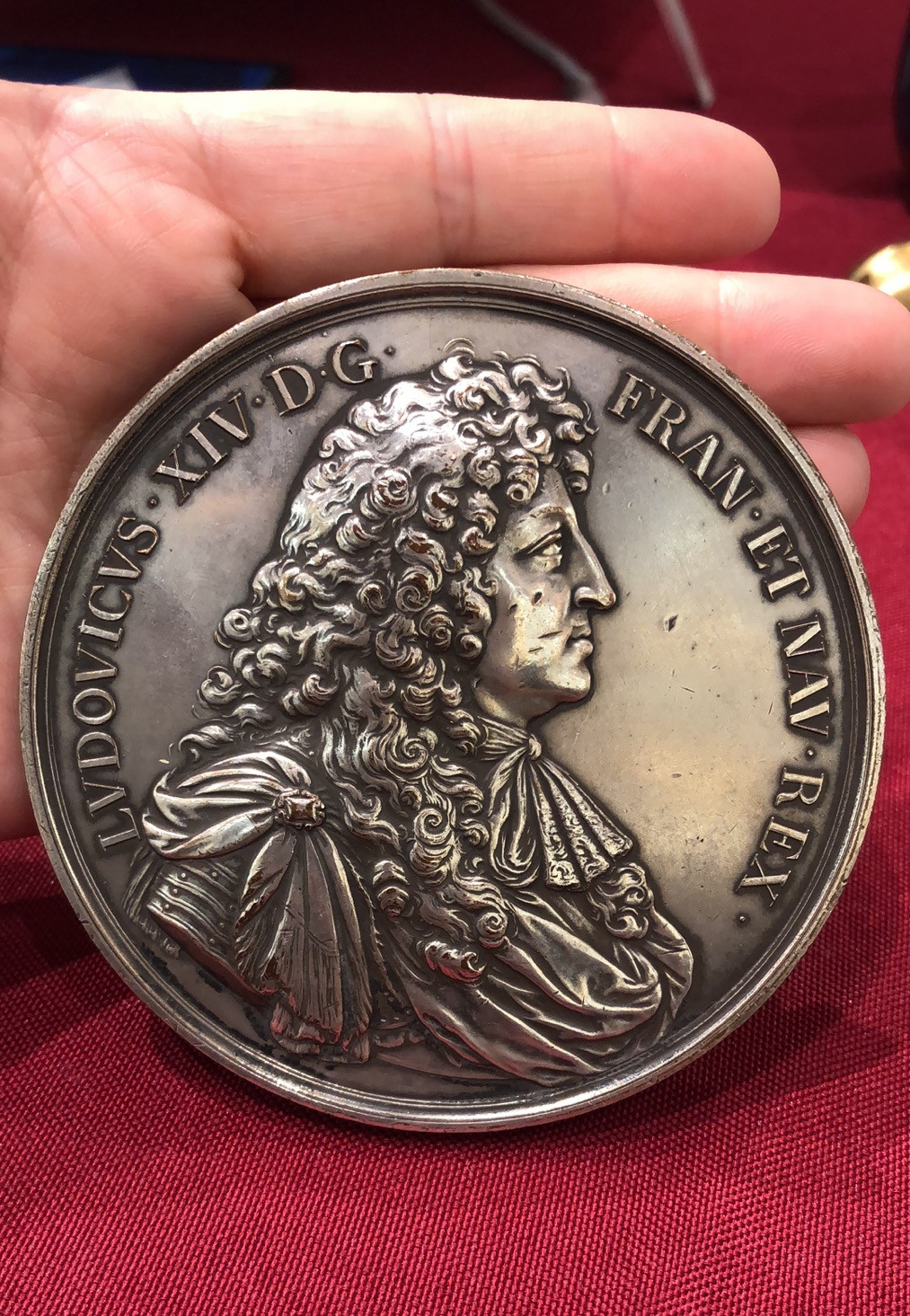 喜迎🐂年艺术麦朵尔第十六场拍卖 法国路易十四