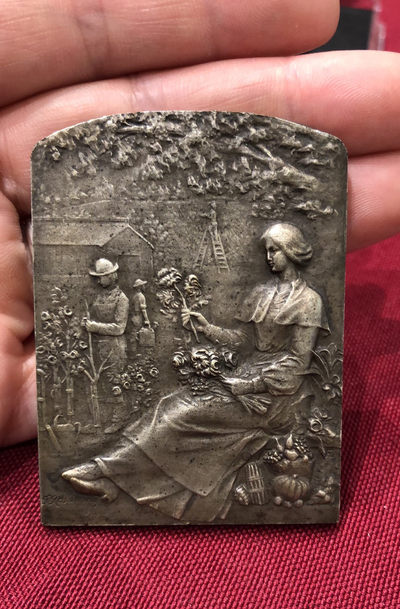 喜迎🐂年艺术麦朵尔第十七场拍卖 - 花神