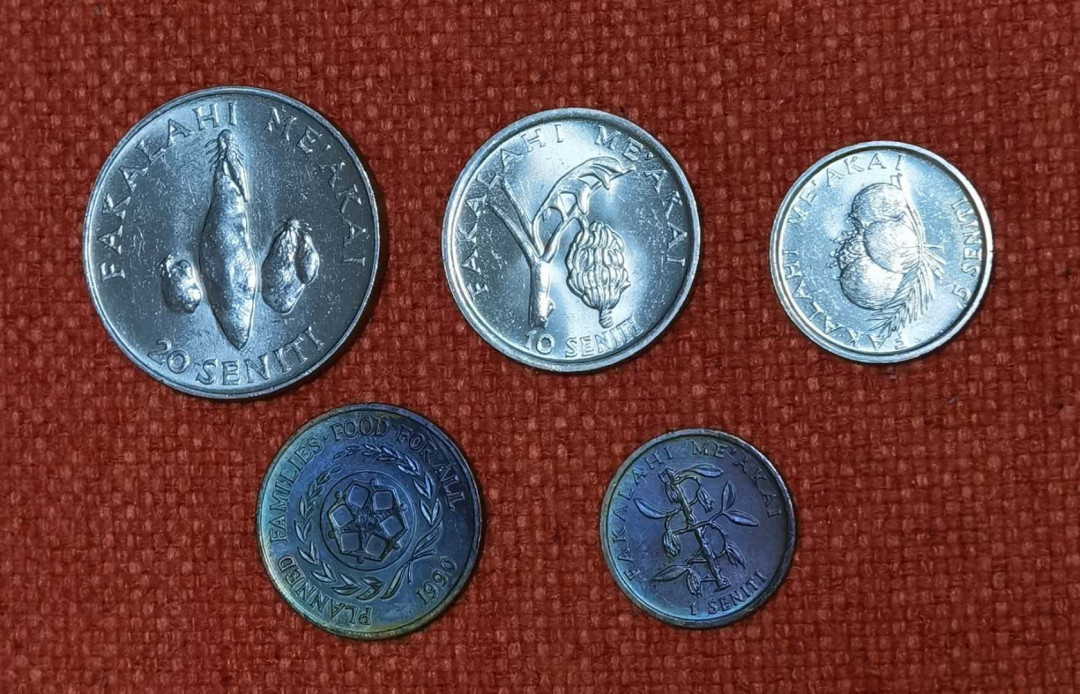 北京马甸外币专卖微拍第五十七期，非贵金属纪念币，流通币专场，陆续上新，欢迎光临 汤加