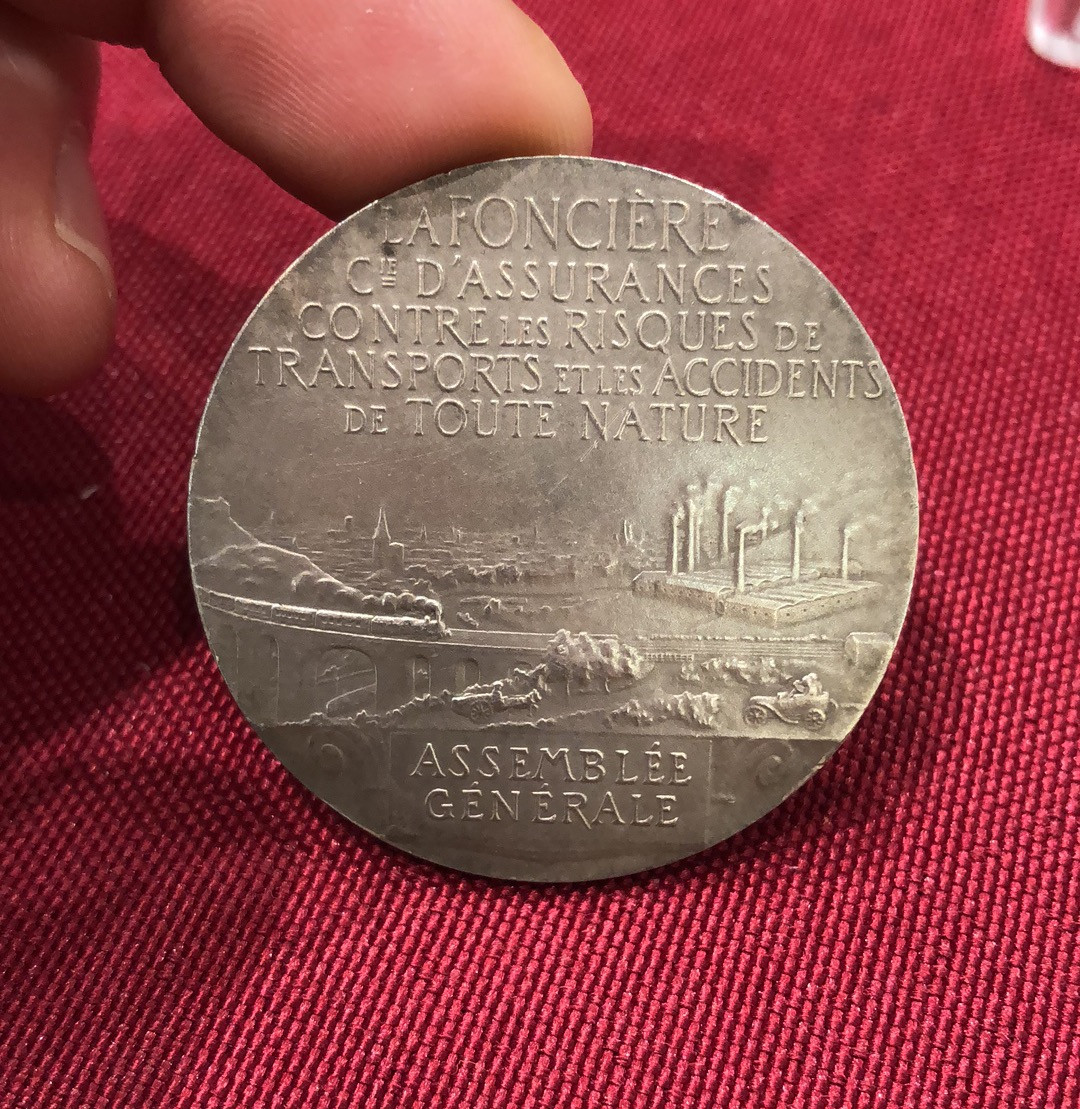 喜迎🐂年艺术麦朵尔第十七场拍卖 运输境外险公司1879