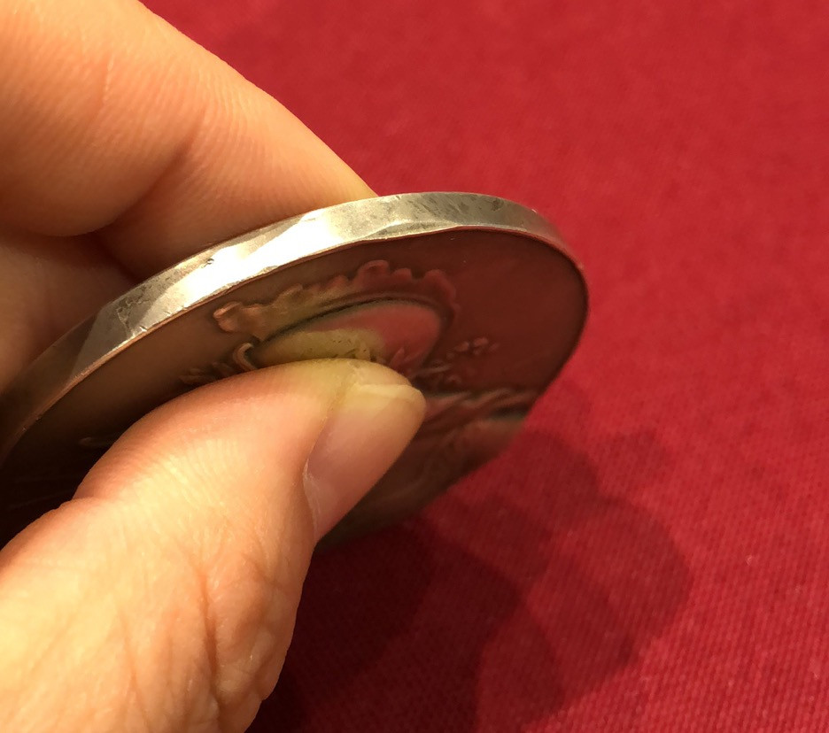 喜迎🐂年艺术麦朵尔第十六场拍卖 玛丽安娜