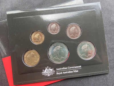 【随心拍&Getcoins】钱币拍卖九十三期～ 【澳大利亚】土澳国旗2澳元册子